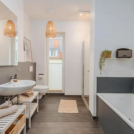 Apartment Altstadtbude 27 - Modernes In Historischer Altstadt Rostock