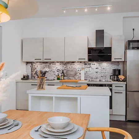 Apartment Altstadtbude 27 - Modernes In Historischer Altstadt Rostock